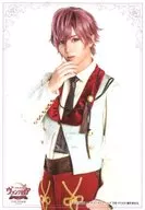 Kazuhiro Ara (Isaac Newton) / Above Knee / Right Hand Chin / Left Facing / Frame / Background White / Character Cuter Shot / "Ikemen Vampire Majitachi to Koi no Yuwaku THE STAGE ~ Episode. 0 ~" Cast L Edition of Bromide