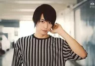 剧团番町BOYS☆/菊池修司/横型・丰胸・服装黑・白・条纹・左手脸/官方生写真