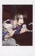 Axkey/Ast / Upper body / Costume : Black / White / Blue / Red / Sitting / Facing right / Both hands per / Left hand Cheki / Stairs / Raw Cheki