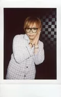 FEST VAINQUEUR/HIRO/上半身·服裝白色·藍色·格紋·眼鏡·雙手合十頰/生Cheki