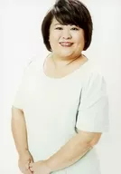 Kozue Saito / Upper Body / Costume White / Both Hands Layered, Body Facing Left, Background White / Roughing Live, Launching Performance "Papa, I Love You!" Performer, Pronto