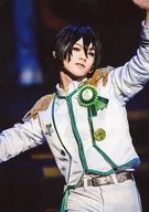 Ryoki Nagae (Taiga Kougami) / Live Photo / Upper Body / Costume White / Green / Left Hand Raised / Neck Tilted / Character Actor Shot / Stage 「 KING OF PRISM -Shiny Rose Stars - 」 LIVE Random Bromide