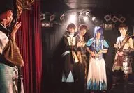 BOYS AND MEN / Group (5 people) / Live photo, Horizontal, Whole body, Costume black, blue, Tanaka-Migiagari, Circle with 4 people / Stage "RETURNER" Official photo