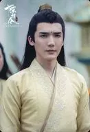 曹煜辰(金子軒)/上半身・衣装黄・両手下げ/CD「陳情令：THE UNTAMED Original Soundtrack(中国盤)」封入特典トレカ