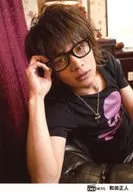 D-BOYS/和田正人/上體衣黑粉坐右手鏡/官方生寫真
