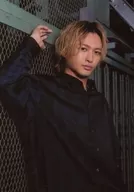 鹫尾修斗/上半身/"THE INSTANT>私人明信片B