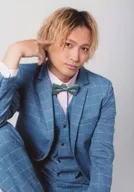 鷲尾修鬥/上半身/"THE INSTANT>私人明信片C