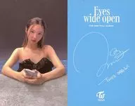 TWICE / Im Na-yeon / Bust Up / Back Side Print with signature / CD "Eyes wide open" Attached Photo Card