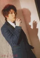 Yuya Asato / Bust Up / Stage "Fukita Uso" Individual Bromide E