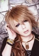 FEST VAINQUEUR/GAKU/CD "Persona Wounded Woman (First Press Limited A)" Tower Record special artist photo