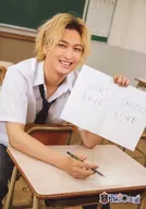 Shūto Washio / "Hana no 0 Kumi" Staring at me, Bromide