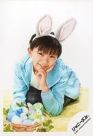 Kansai Johnnys Jr. / Tsukasa Iwakura / whole body / Greeting Photo ~ Easter 2021 ~ / Official Official photo