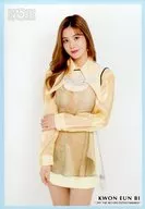 IZ * ONE / Kwon Eun-bi / Knee-Frame Blue / IZ * ONE Random Official photo Pastel Color Ver.
