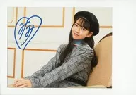 Girls2 / Minami Hishida / horizontal printing with signature / Girls2 official goods store "important thing / #Kizuna plus" photo card