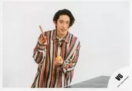 V6 / Ken Miyake / Upper body / Single "We Are Still / MAGIC CARPET RIDE" booklet & special image off-shot / official Official photo