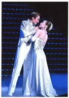 Takarazuka Revue (Yukigumi) / Bokai Kazeto / Maaya Kiho / Live Photo / 2L Size / Yukigumi Grand Theatre Performance 『 ff-Fort ティッシッシモ - 』 『 Silk Road ~ Thieves and Jewels ~ 』 Stage Photos