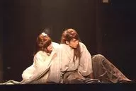 Hiroshi Kanegae (Soji Okita), Naoya Ishida (Akari) / Live photo, horizontal type, postcard size / Produced by Blue Shuttle "Shinsengumi's Conclusion, Yoinosho, Junai of Soji Okita" Genepro photo