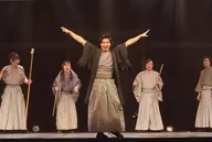 Group (5 people) / Horizontal ・ Postcard size / Produced by Blue Shuttle, "Shinsen-gumi Finale, Akatsuki no Sho, Isami KONDO no Daishi" Gennepro photo