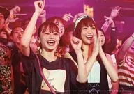 Gathering (2 people) / horizontal / DVD-Blu-ray "Eiga 『 Tonkatsu DJ Agetaro 』" Amazon special sheet of paper measuring 89 × 127mm visual sheet (Official photo)