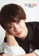 Takarazuka Revue (Sorgumi) / Sora Kazuki / 2021 Takarazuka Desktop Calendar 2L Bromide