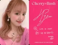 CHERRY BULLET / Hae Yoon / Back side printed with signature / CDs "1st Mini Album : Cherry Rush" enclosed special selfie photo card