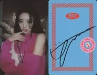 ITZY/YUNA (Shin Yu-na) / CDs "CRAZY IN LOVE SPECIAL EDITION (JEWEL CASE ver.)" enclosed special photo card