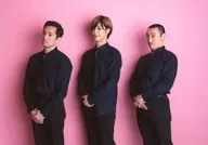 Group (3 people) / Horizontal / THE MIX UP vol. 3 "With the sunset like the morning sun" cast group shot bromide