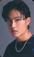 ジェージェー(JJ)/PHOTOBOOK「KINN PORSCHE THE SERIES Premier Set Special limited」封入フォトカード