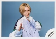 Naniwa Men's / Shunsuke Michie / Horizontal and upper body / "naniwa Men's LIVE TOUR 2024' + Alpha'" goods off shot / official Official photo