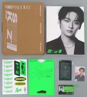 DICON VOLUME N° 21 STRAY KIDZ : B-SECRET Lee Know ver