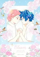 Bloom / 草