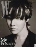 W KOREA 2022年8月号 表紙A