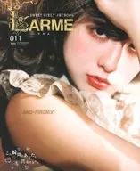 SWEET GIRL ARTBOOK LARNE LARUM 011